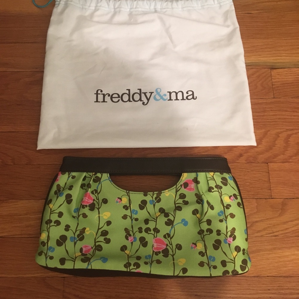 Freddy & Ma Clutch